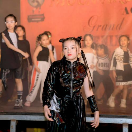 Mừng khai trương Trung tâm MoonWalk Academy - Cơ sở Phú Giáo - Bình Dương